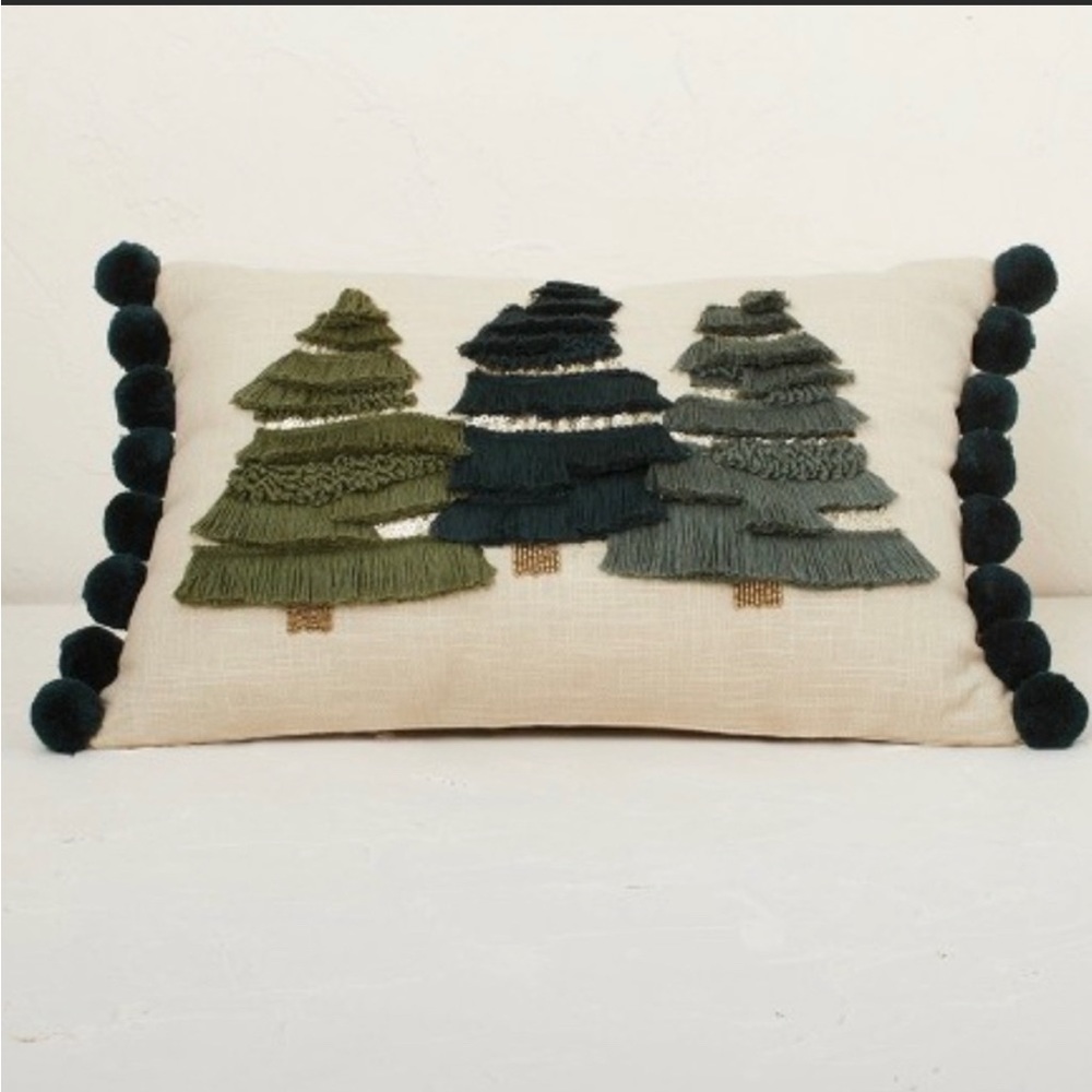 Opalhouse jungalow decorative pillows